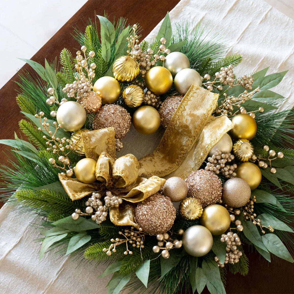 24" Lit Christmas Wreath with Gold Ornaments & Bow